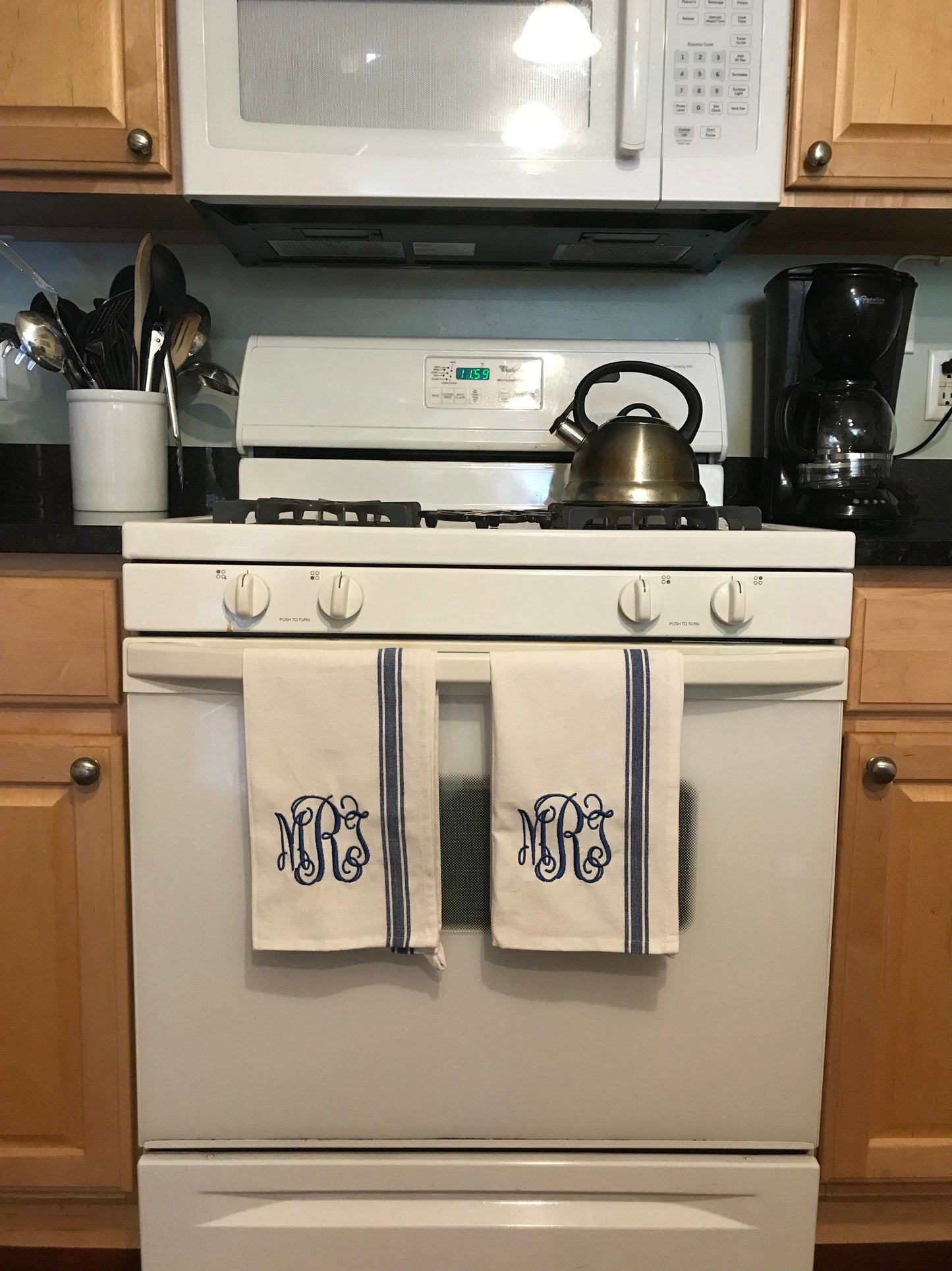 Monogrammed Personalized Kitchen Towels -Cotton- Embroidered-Choose your Colors - Monogrammed