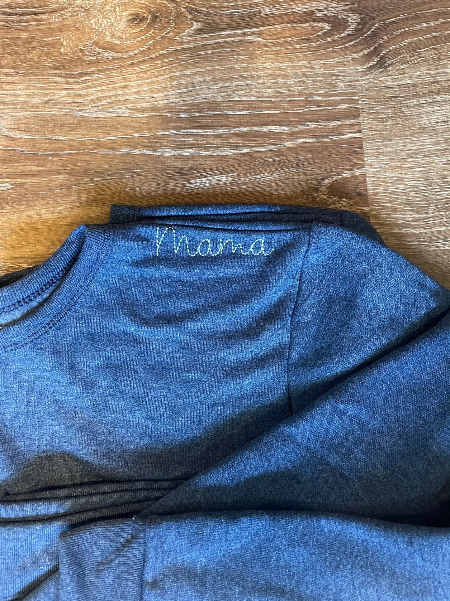 Personalized Mama Sweatshirt Embroidered