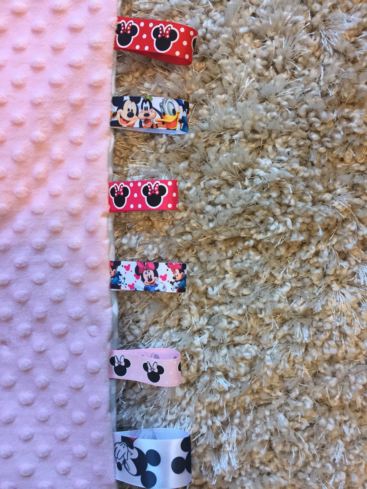 Minnie Mouse Baby Ribbon Tag Blanket