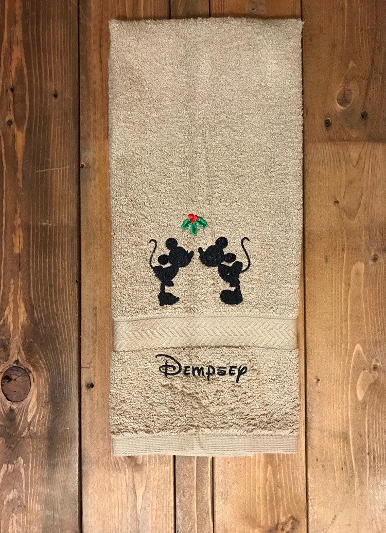 Mickey mouse hand discount towels